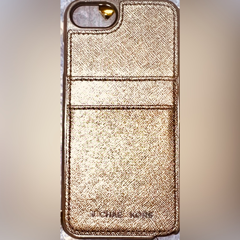 MICHAEL Michael Kors Rose Gold Textured Card Slot iPhone 8 Case